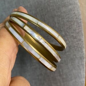 Set of 3 Gold Tone Mother of Pearl Inlay Bangle Bracelets
